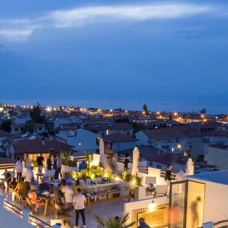 Palm Residences Hotel