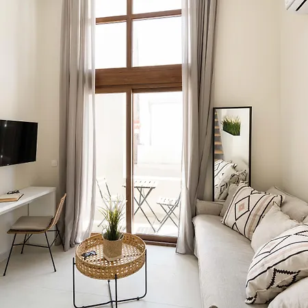 Palm Residences Hotel *