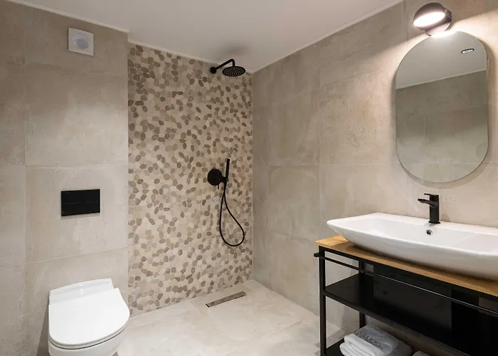 Palm Residences Hotel *